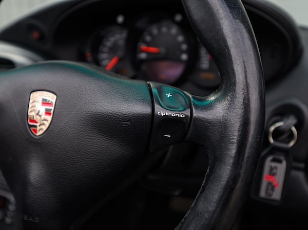 Used Porsche 911 2004 for sale - 75753158: Photo 26