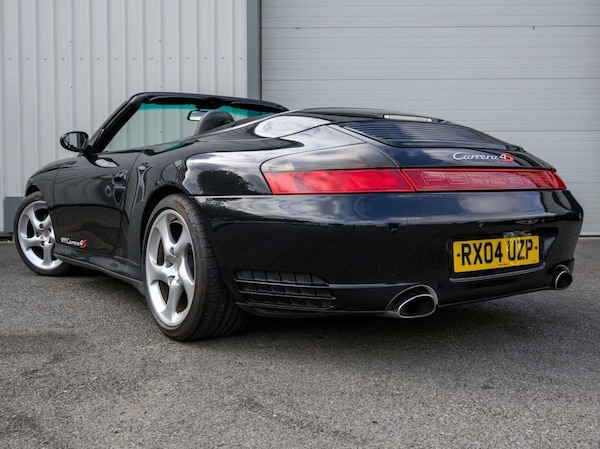 Used Porsche 911 2004 for sale - 75753158: Photo 2