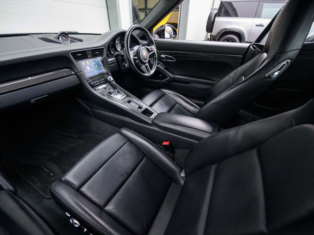 Used Porsche 911 2015 for sale - 77820755: Photo 14