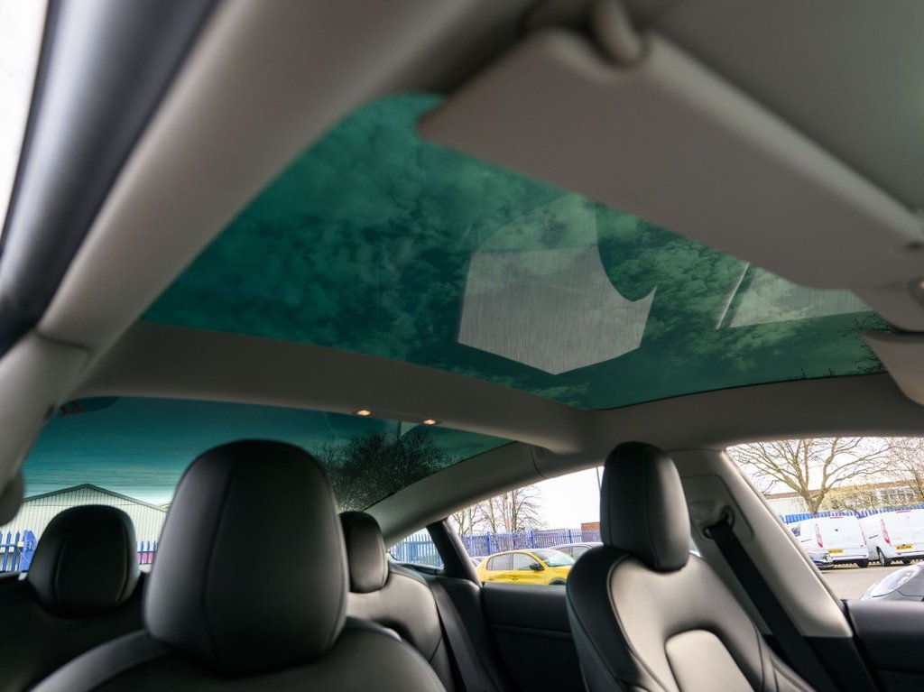 Used Tesla Model 3 2021 for sale - 78153837: Photo 11