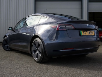 Used Tesla Model 3 2021 for sale - 78153837: Photo