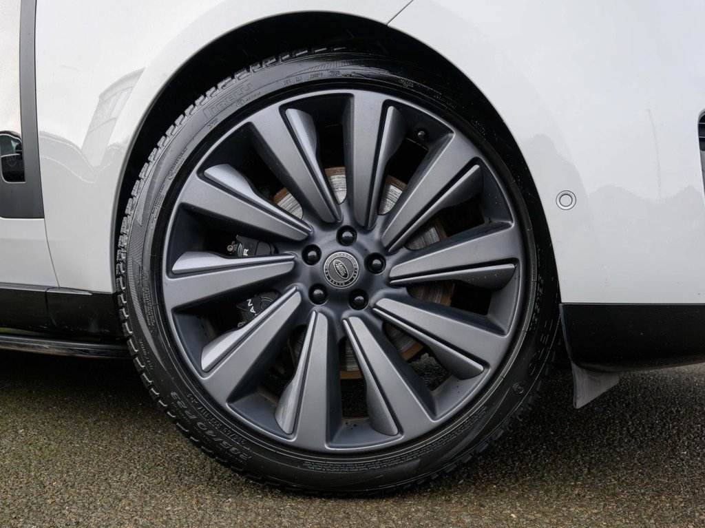 Used Land Rover Range Rover 2023 for sale - 77498879: Photo 8