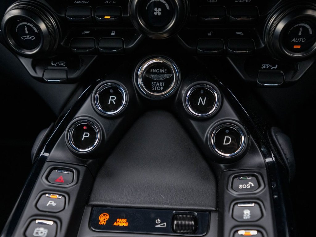 Used Aston Martin Vantage 2023 for sale - 76768345: Photo 14