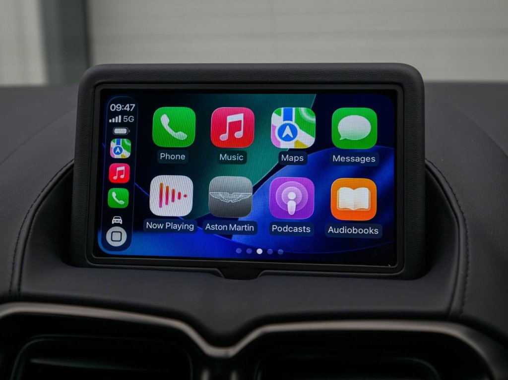 Used Aston Martin Vantage 2023 for sale - 76768345: Photo 15