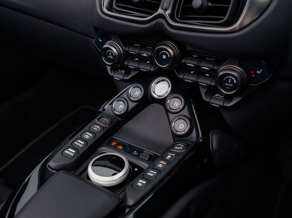 Used Aston Martin Vantage 2023 for sale - 76768345: Photo 22
