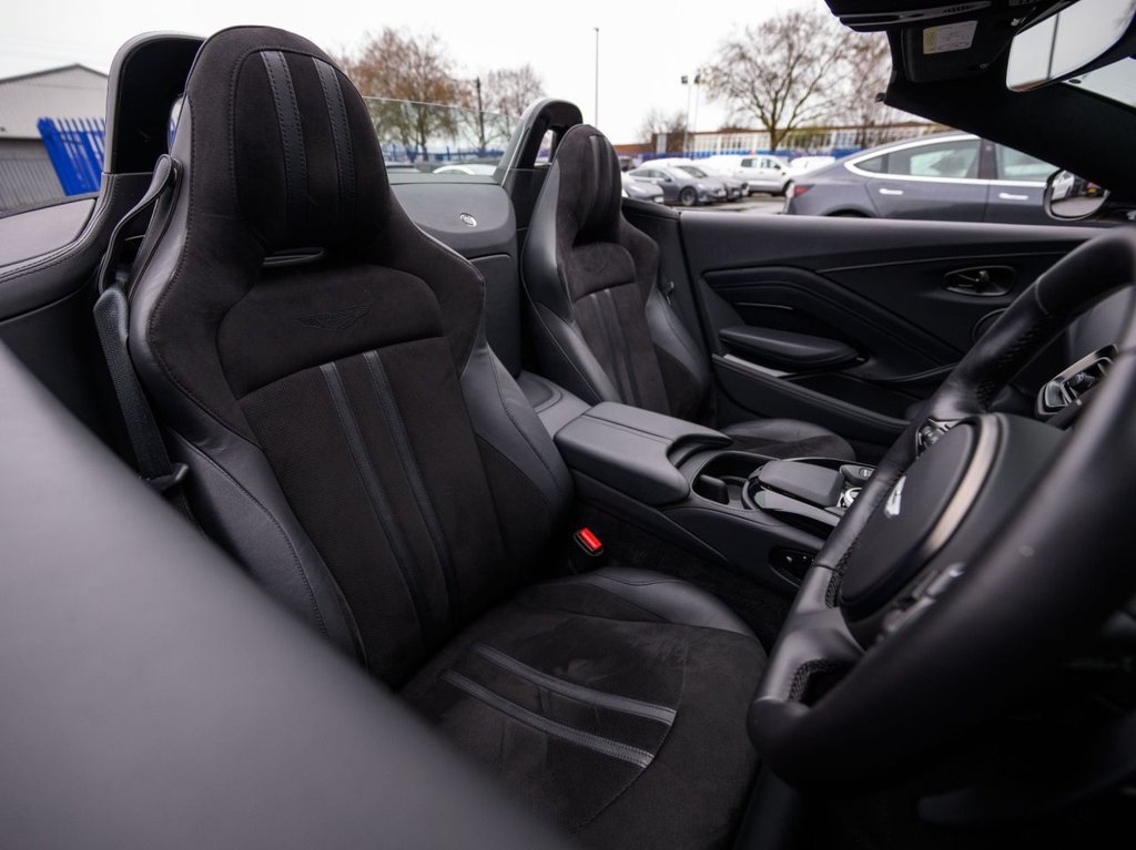 Used Aston Martin Vantage 2023 for sale - 76768345: Photo 26