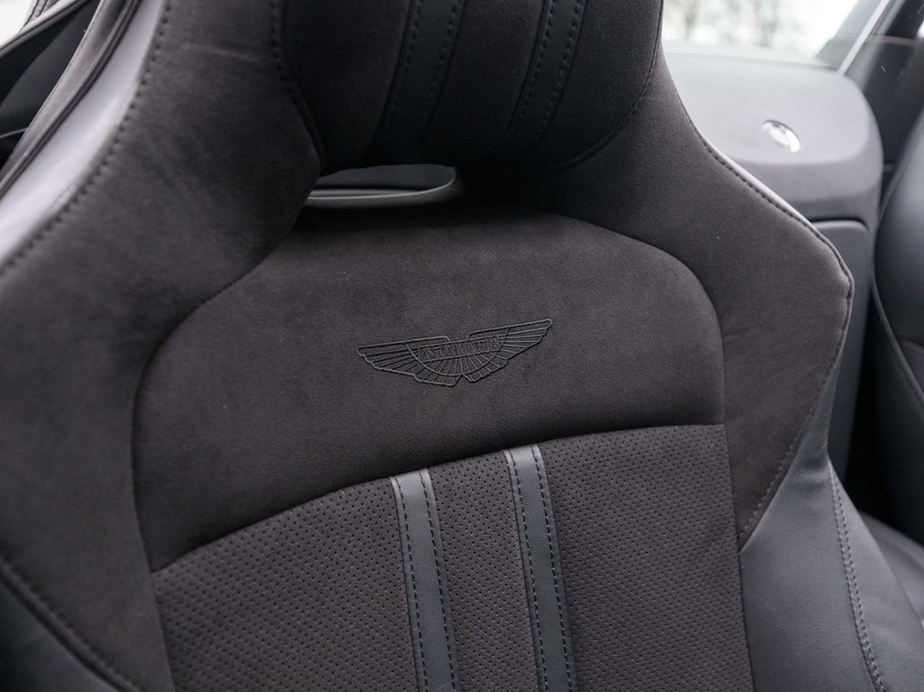 Used Aston Martin Vantage 2023 for sale - 76768345: Photo 31