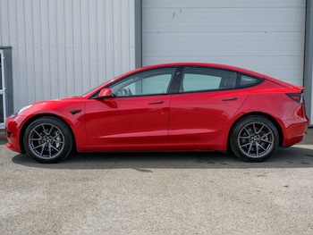 Used Tesla Model 3 2021 for sale - 78780602: Photo
