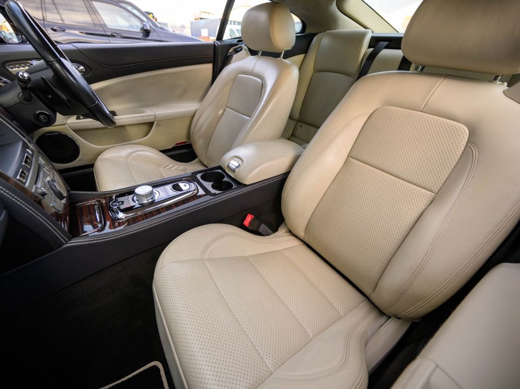 Used Jaguar XK 2010 for sale - 76985790: Photo 15