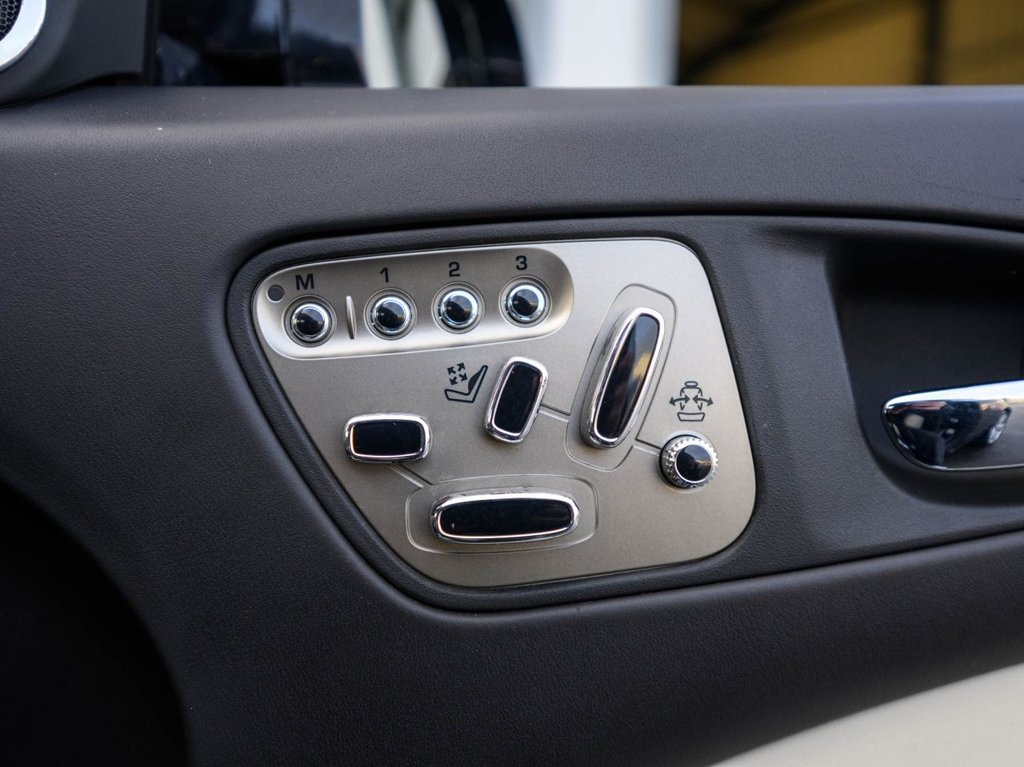 Used Jaguar XK 2010 for sale - 76985790: Photo 19