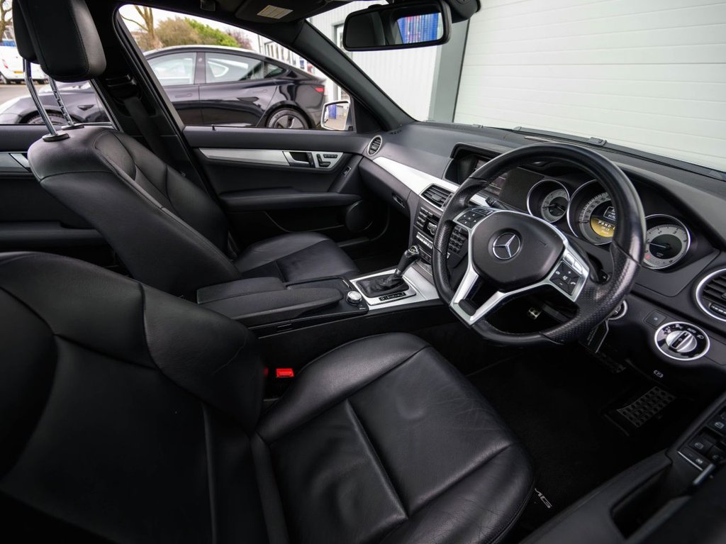 Used Mercedes-Benz C Class 2012 for sale - 77806024: Photo 10