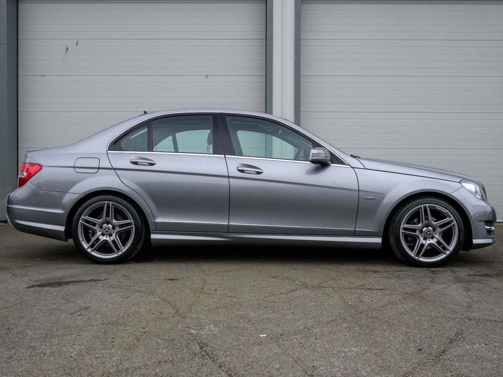 Used Mercedes-Benz C Class 2012 for sale - 77806024: Photo 5