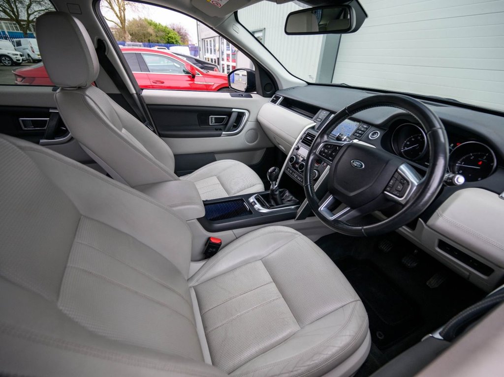 Used Land Rover Discovery Sport 2016 for sale - 77806908: Photo 10