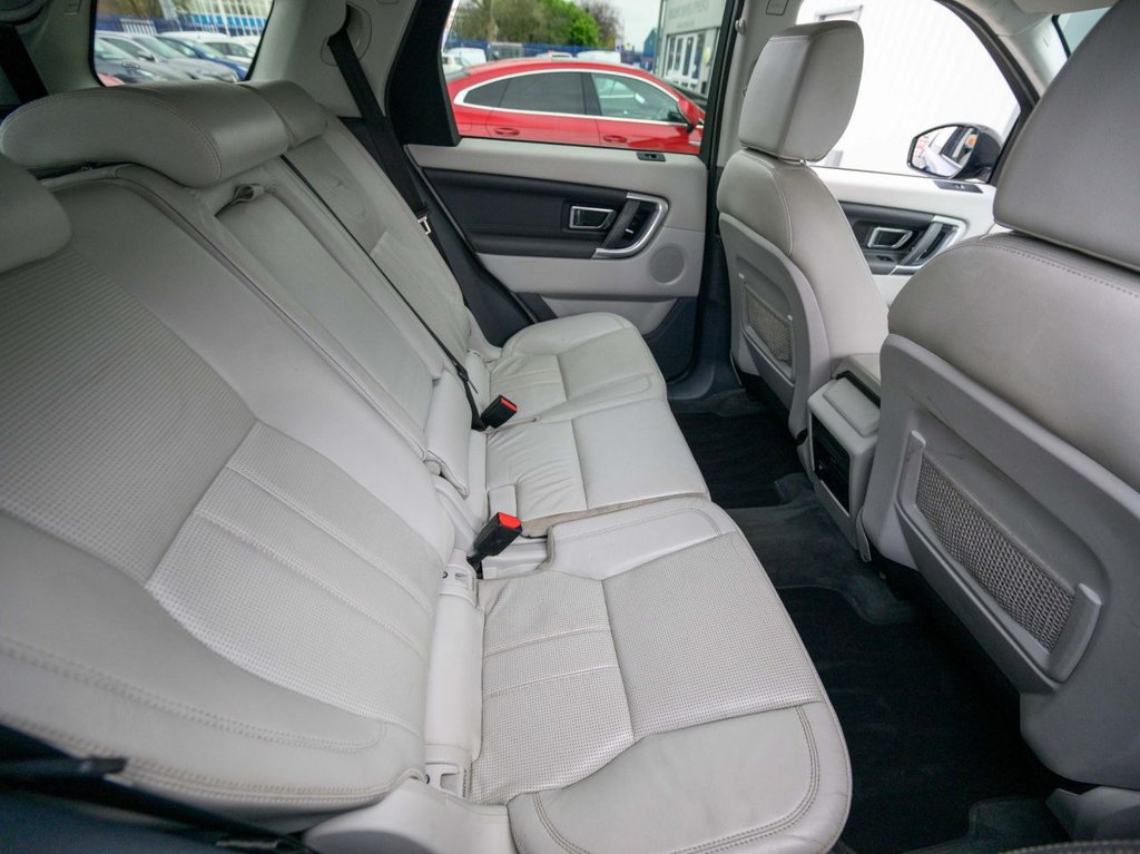 Used Land Rover Discovery Sport 2016 for sale - 77806908: Photo 13