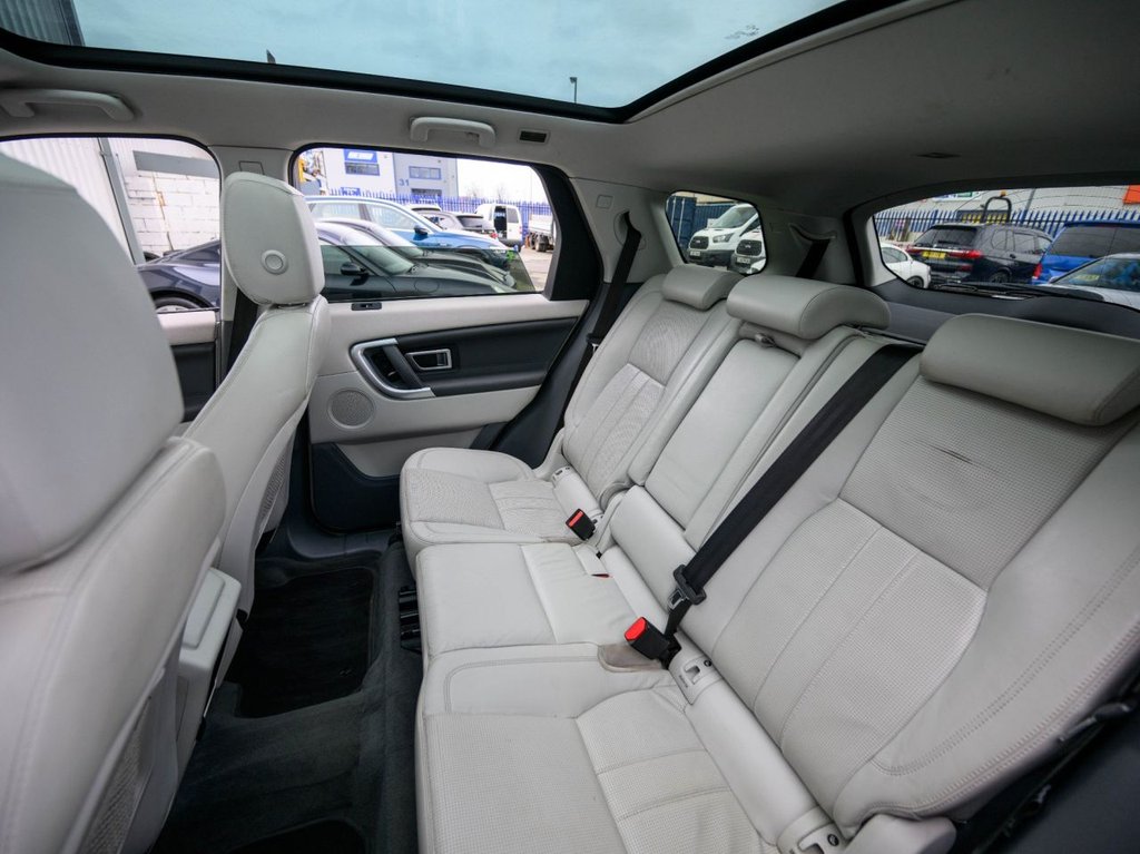 Used Land Rover Discovery Sport 2016 for sale - 77806908: Photo 14