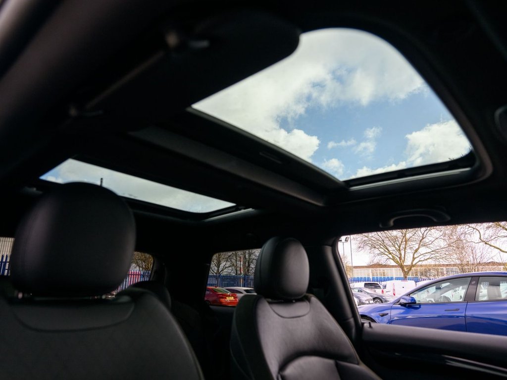 Used MINI Hatch 2018 for sale - 78068517: Photo 14