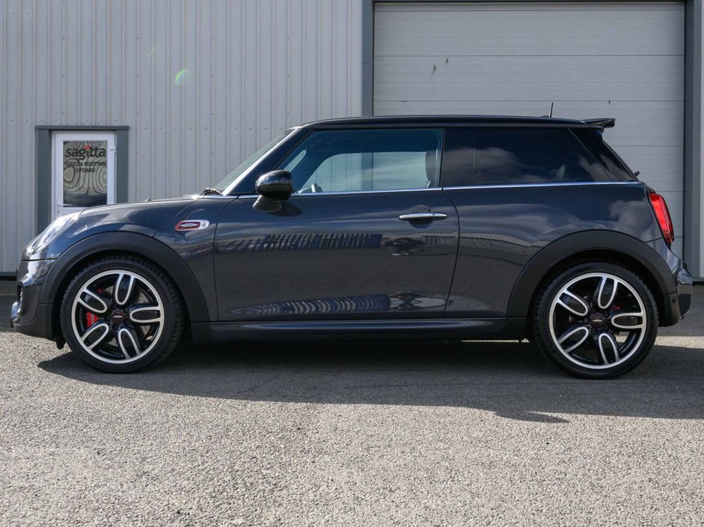 Used MINI Hatch 2018 for sale - 78068517: Photo 6