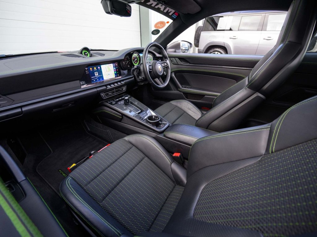 Used Porsche 911 2023 for sale - 76535878: Photo 18