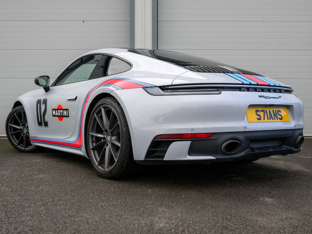 Used Porsche 911 2023 for sale - 76535878: Photo 2