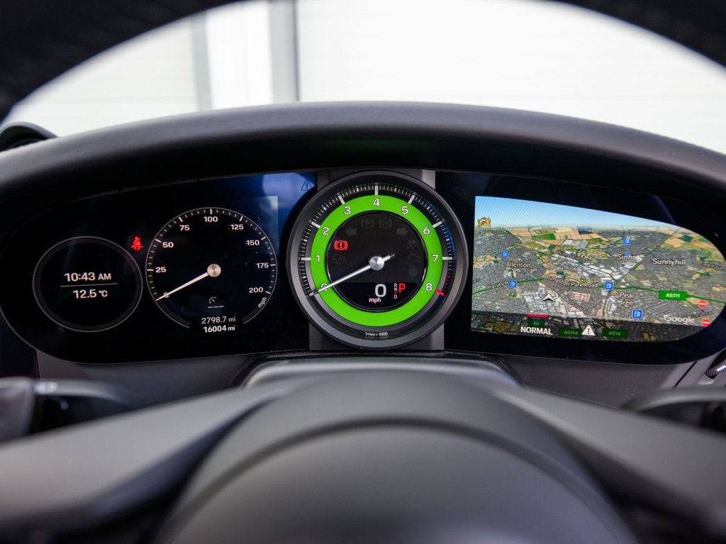 Used Porsche 911 2023 for sale - 76535878: Photo 25