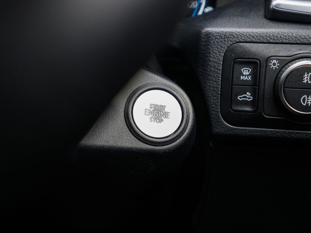 Used Volkswagen Amarok 2024 for sale - 76386612: Photo 29