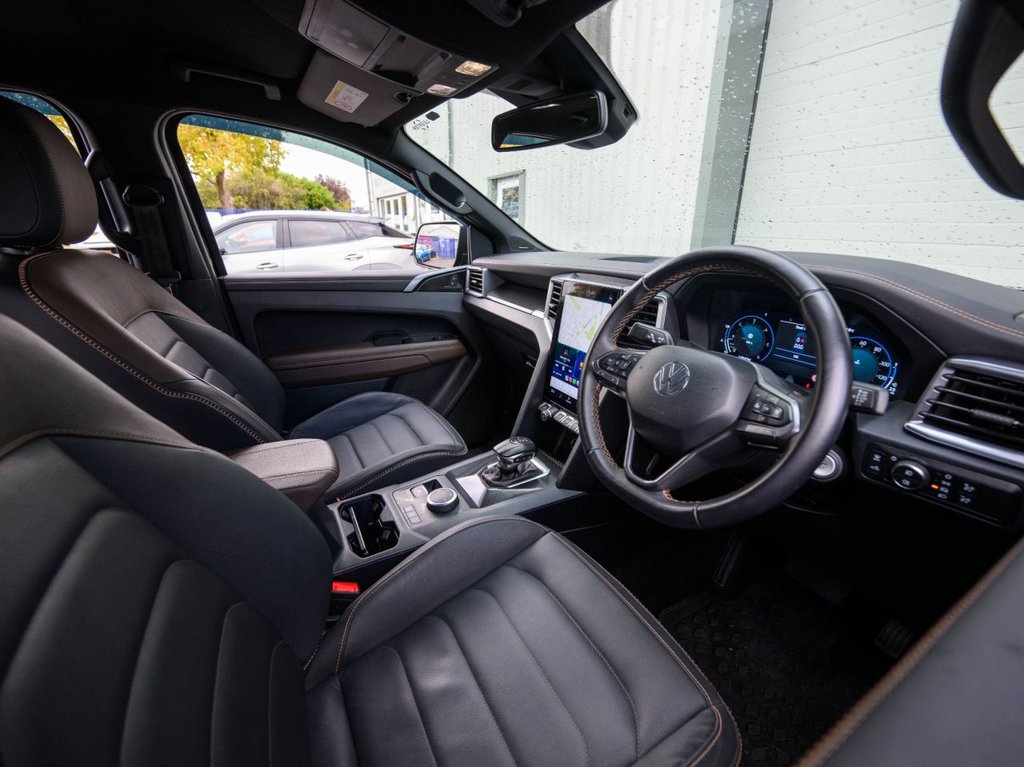 Used Volkswagen Amarok 2024 for sale - 76386612: Photo 8