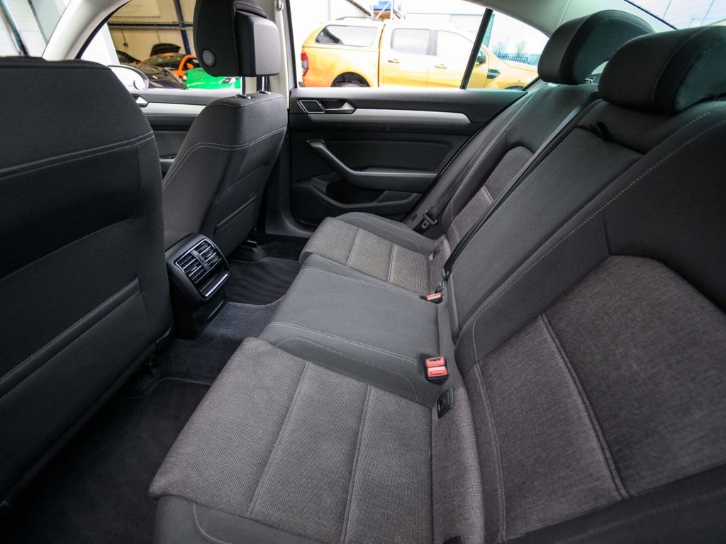 Used Volkswagen Passat 2017 for sale - 76386615: Photo 14