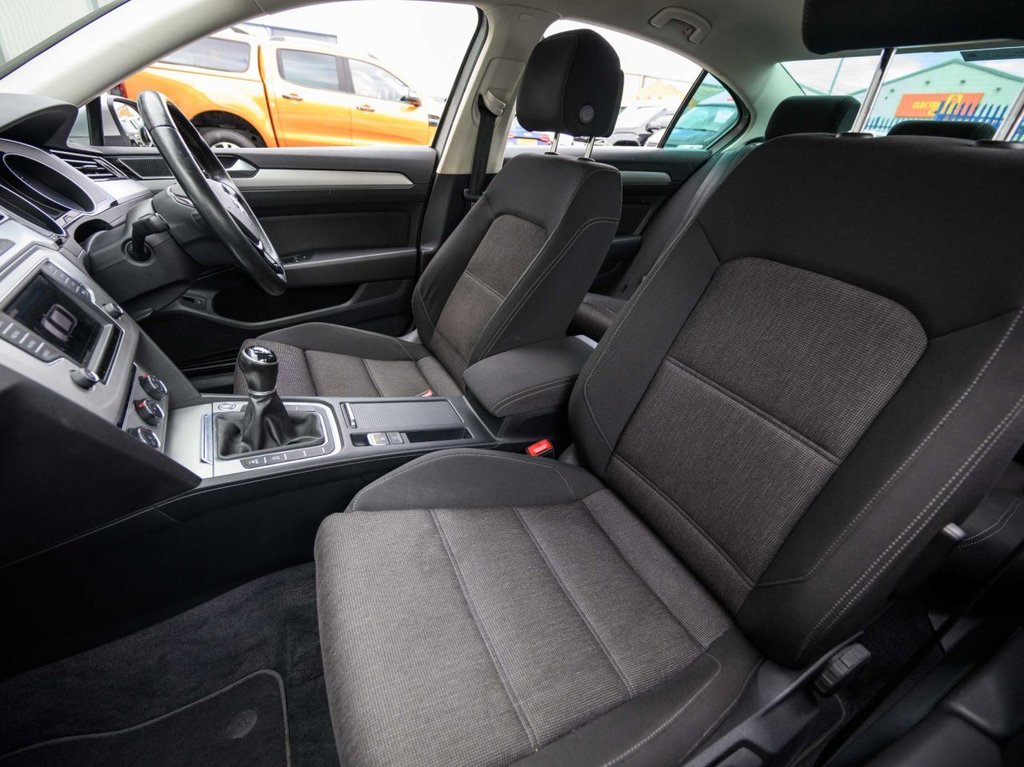 Used Volkswagen Passat 2017 for sale - 76386615: Photo 16