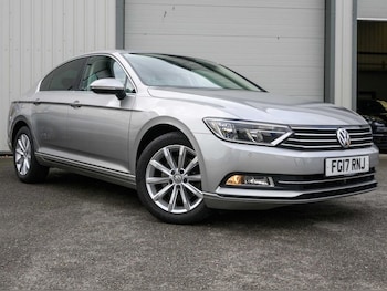 2017 (17) - 2.0 TDI SE Business 4dr