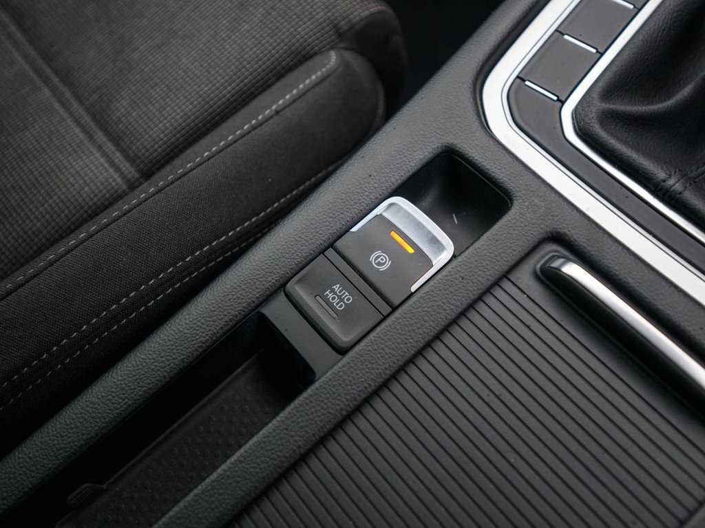 Used Volkswagen Passat 2017 for sale - 76386615: Photo 30