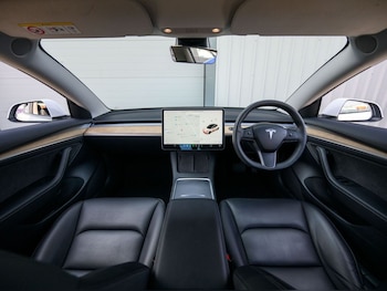 Used Tesla Model 3 2021 for sale - 79276648: Photo