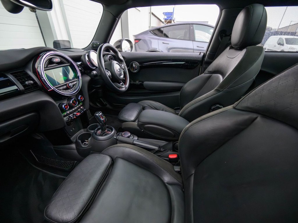 Used MINI Hatch 2018 for sale - 77734633: Photo 9