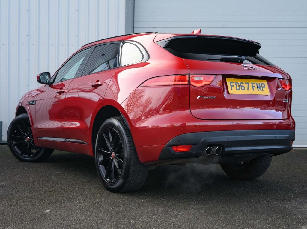 Used Jaguar F-Pace 2017 for sale - 76280213: Photo 2