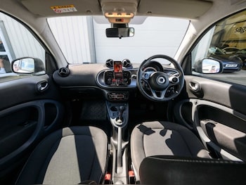 Used smart fortwo 2016 for sale - 78401446: Photo