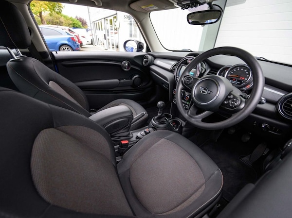Used MINI Hatch 2019 for sale - 76323744: Photo 11