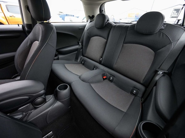 Used MINI Hatch 2019 for sale - 76323744: Photo 14