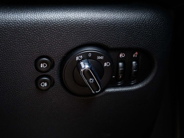 Used MINI Hatch 2019 for sale - 76323744: Photo 19