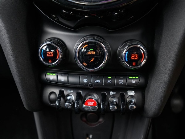 Used MINI Hatch 2019 for sale - 76323744: Photo 23