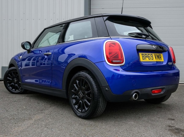 Used MINI Hatch 2019 for sale - 76323744: Photo 2
