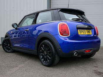 Used MINI Hatch 2019 for sale - 76323744: Photo 2
