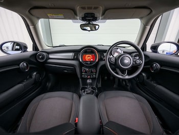 Used MINI Hatch 2019 for sale - 76323744: Photo 3