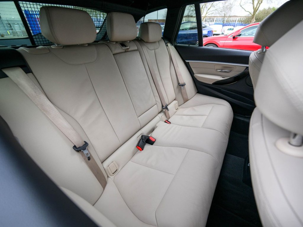 Used BMW 3 Series 2017 for sale - 77806925: Photo 12