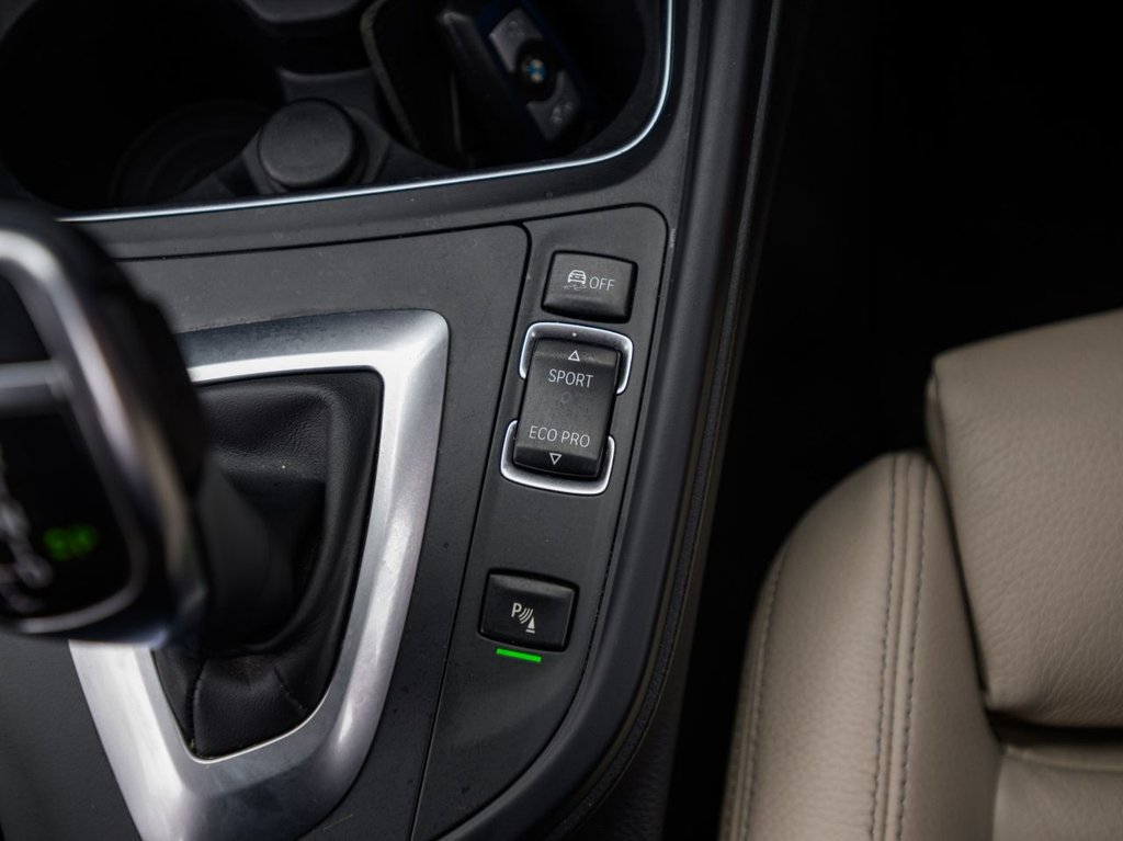 Used BMW 3 Series 2017 for sale - 77806925: Photo 32