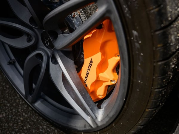 Used McLaren 570S 2017 for sale - 74885299: Photo 14