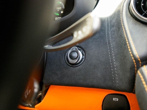 Used McLaren 570S 2017 for sale - 74885299: Photo 30