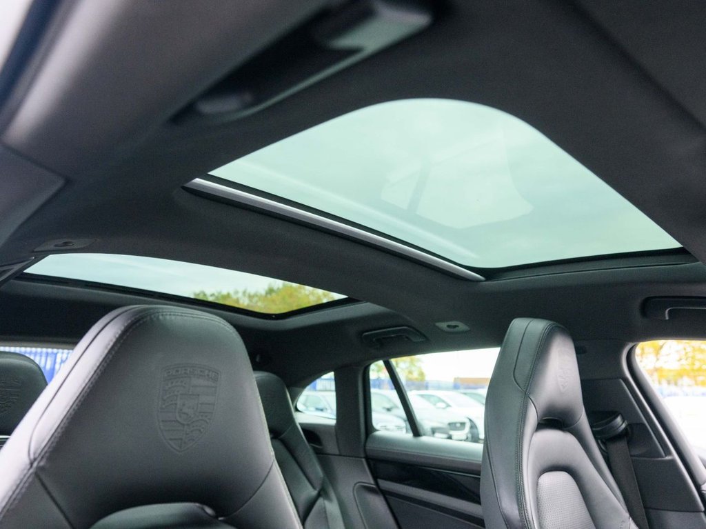 Used Porsche Panamera 2019 for sale - 76386571: Photo 13