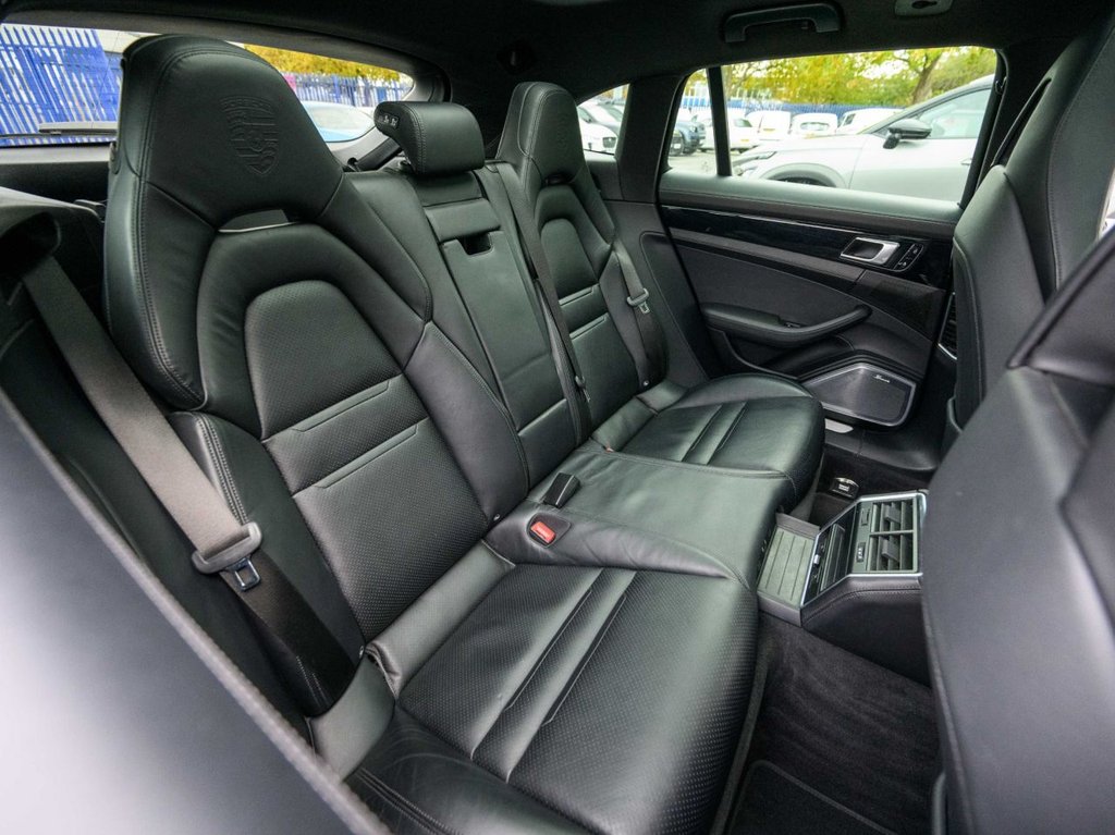 Used Porsche Panamera 2019 for sale - 76386571: Photo 15