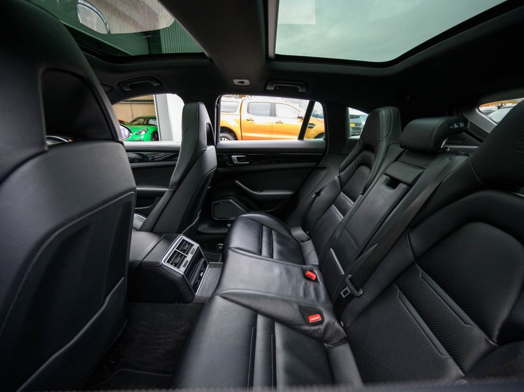 Used Porsche Panamera 2019 for sale - 76386571: Photo 18