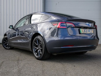 Used Tesla Model 3 2021 for sale - 78701784: Photo