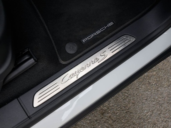 Used Porsche Cayenne 2014 for sale - 76279552: Photo 30